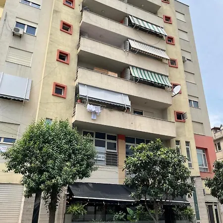 Center 1 Apartamento Tirana